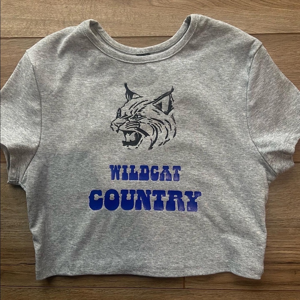 University of Kentucky wildcats cropped tee